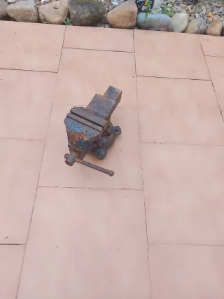 Tornillo de banco industrial