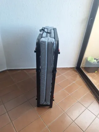 Cama Plegable Individual prácticamente nueva
