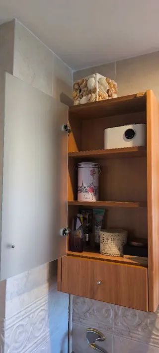 Mueble lavabo, armario y toallero