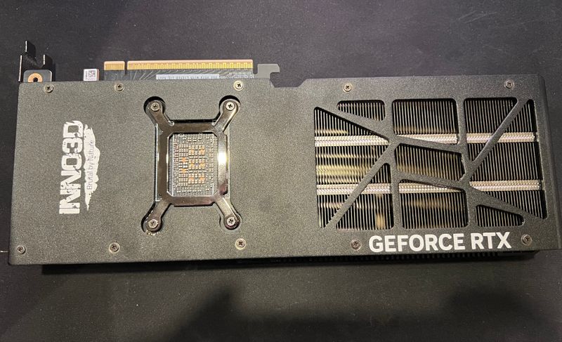 Tarjeta Gráfica INNO3D GeForce RTX 5080 X3 afbeelding 3