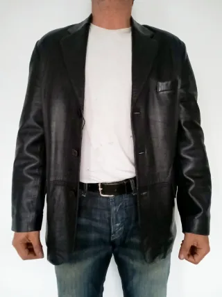 Americana de piel genuina Talla M Medidas indicada