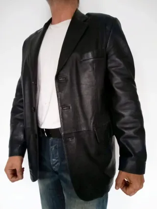 Americana de piel genuina Talla M Medidas indicada