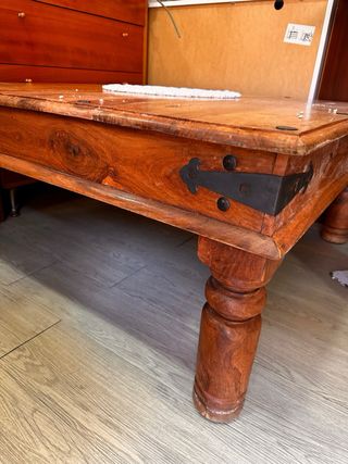 Mesa de centro de madera
