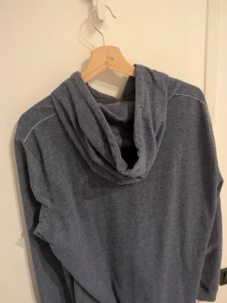 Sudadera Billabong tipo hoodie