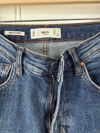 Pantalón vaquero de campana