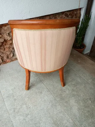 Butaca vintage madera y tela