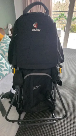 Mochila Porta Bebé Deuter cobfort 1.plus Trekking