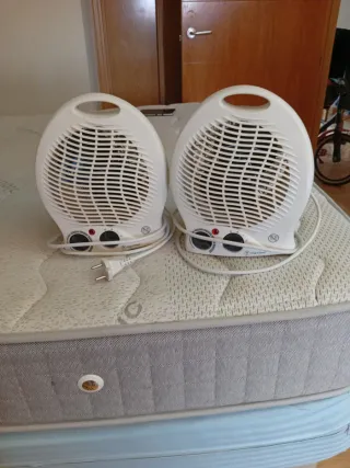 2 Calentadores portátiles blancos