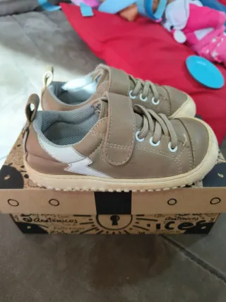 Zapato Feroz Paterna Rayo Rocker T. 26