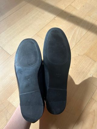 Mocasines piel Mango Talla 37 Negros