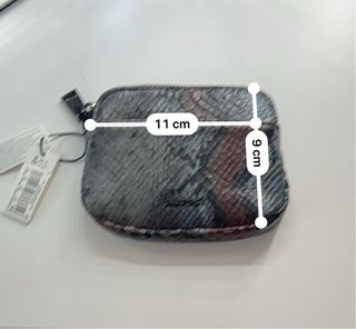 Monedero Parfois estampado piel serpiente