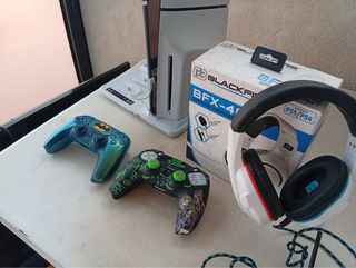 PlayStation 5 1TB con garanzia + accessori