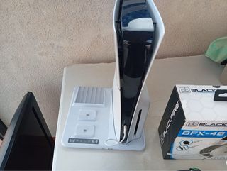 PlayStation 5 1TB con garanzia + accessori