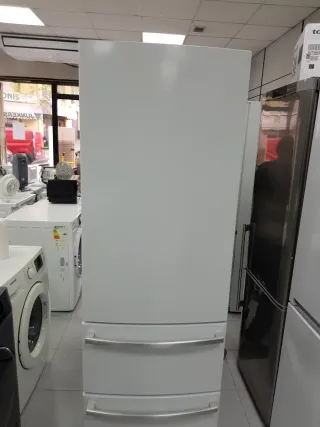 Nevera haier con dos cajones 190,cm Nofrost