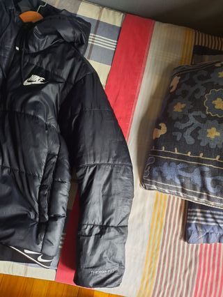 Chaqueta Nike  negra