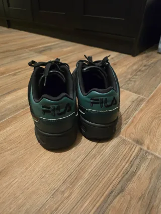 Sapatilhas Fila Preta