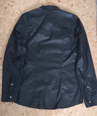 Camisa Negra Divided Talla S