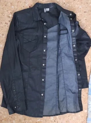 Camisa Negra Divided Talla S