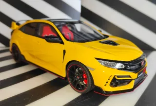 Honda Civic TypeR FK8 - 1:18 OttoMobile