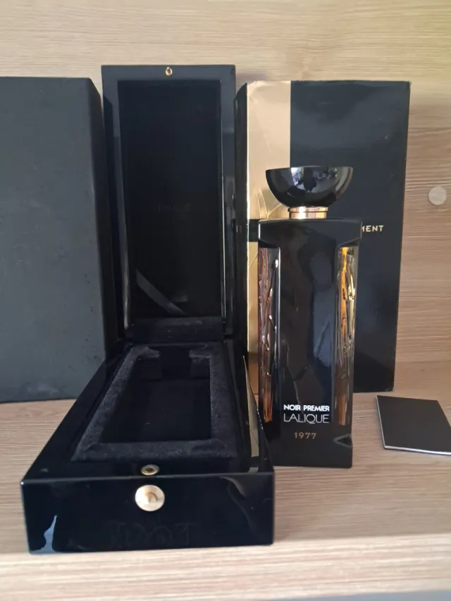 Profumo di Nicchia Lalique Noir Premier 1977