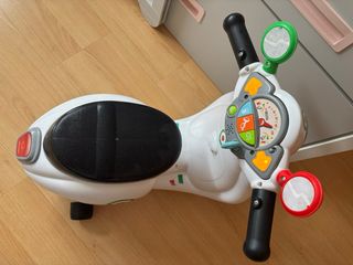 Moto Vespa Chicco para niños