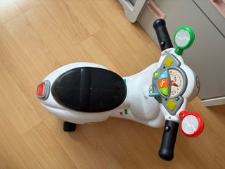 Moto Vespa Chicco para niños