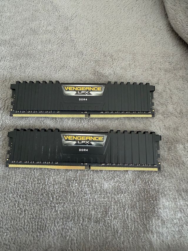 Corsair Vengeance LPX DDR4 32GB (2x16GB)