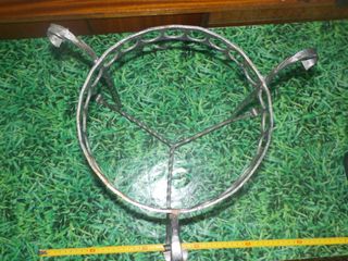 Macetero de hierro vintage