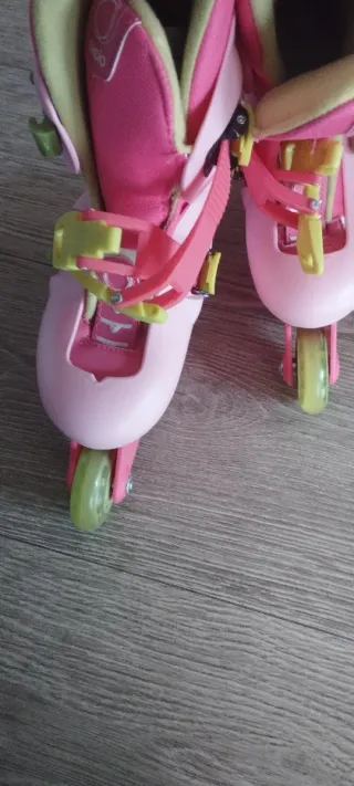 NUEVO: Patinete en línea rosa Oxelo Talla 28-30