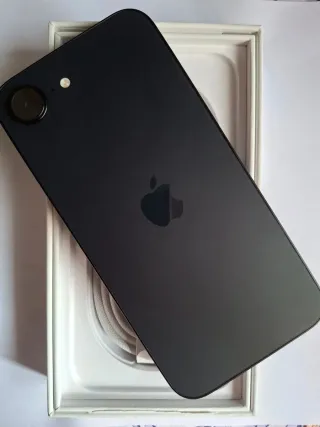 iPhone 16e 100% 128GB Negro