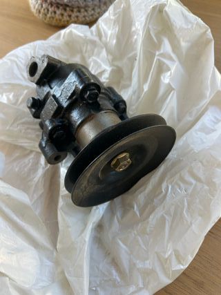 Bomba Dirección Toyota Hilux 2.4D 88-97