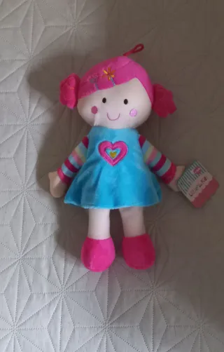 Muñeca de peluche