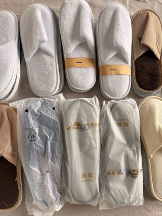 14 Zapatillas de Hotel