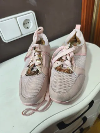 Deportivas mujer cuña rosa y dorado