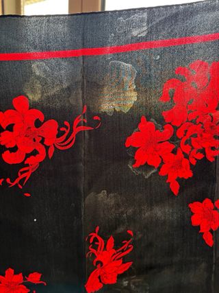 Foulard in pura seta unisex nero e rosso