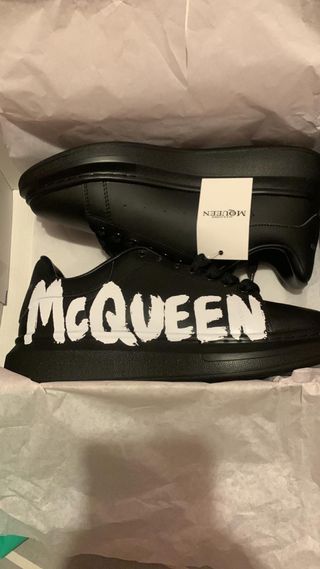 Zapatillas Alexander McQueen Negras con Logo Blanc