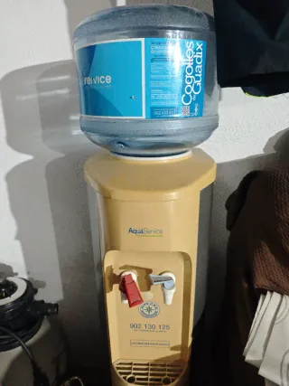 Fuente agua servicios