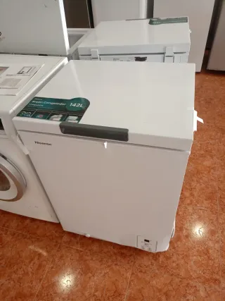 Congelador arcón Hisense 142L