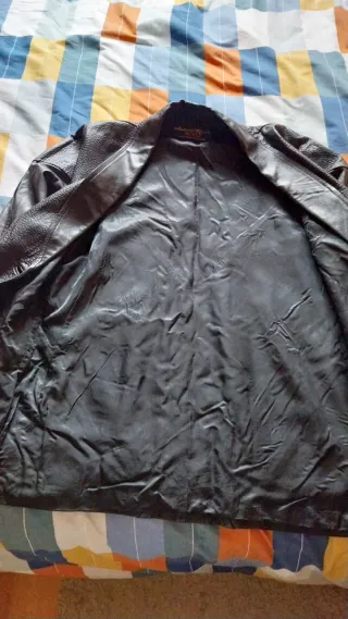Chaqueta de piel vintage auténtica
