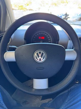 Volkswagen Beetle 2008 100.000km garantia uncluida
