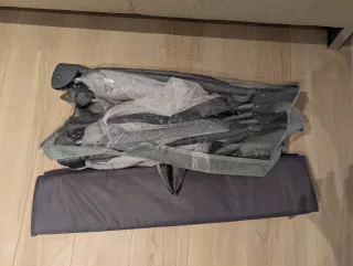 Parque infantil con base sólida