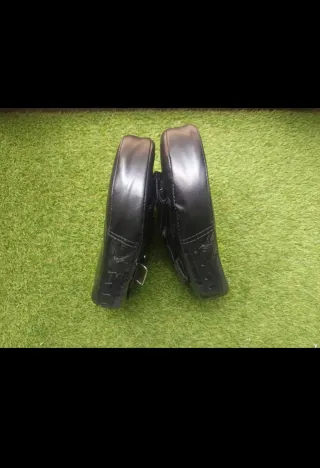 Manoplas de boxeo negras NUEVAS