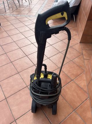 Karcher para limpieza profunda solo una ver usada