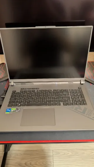 Portátil ASUS ROG Strix