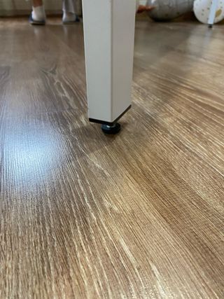 Mesa de oficina madera y metal