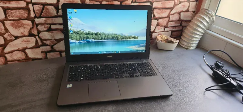 Dell Inspiron Core i5 Portátil
