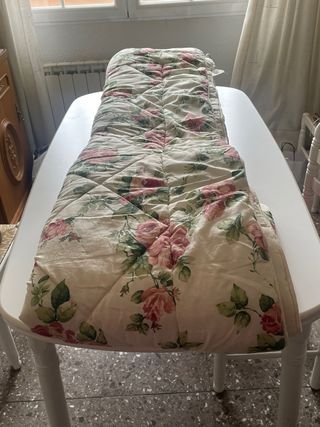 Edredón de  Cama  grande de 1,35 cm.