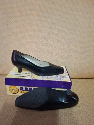 Zapatos de tacón DRUCKER CALZAPEDIC negros