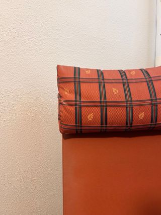 2 Sillones cómodos color granate