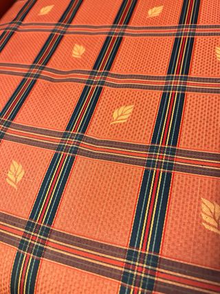 2 Sillones cómodos color granate